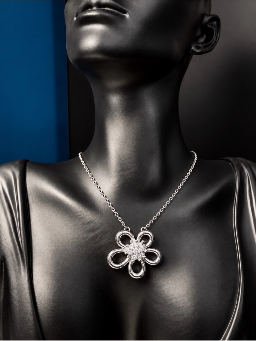 Elegant Silver Flower Pendant Necklace - Silver